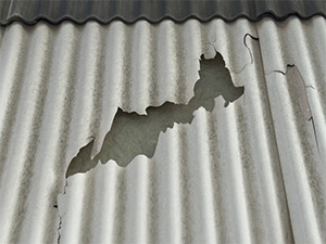 飛散・雨漏りリスクを予防